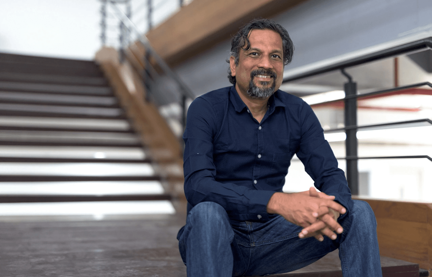 Incubation background